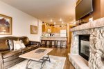 Living Room - Expedition Station - Keystone CO - 1 Bedroom